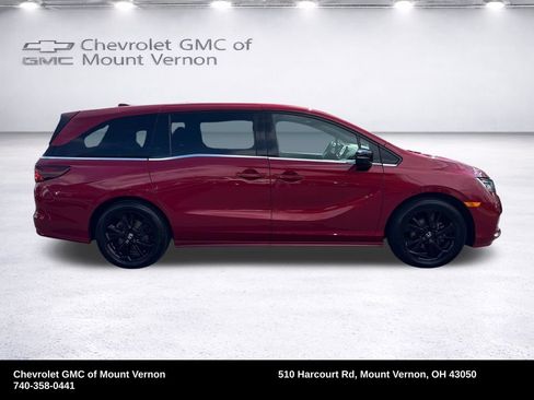 Used 2023 Honda Odyssey Sport image 7