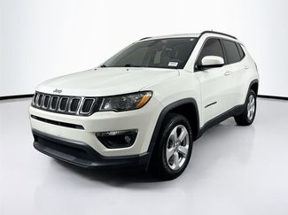 Used 2021 Jeep Compass Latitude video 2