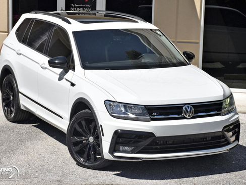 Used 2021 Volkswagen Tiguan SE R-Line image 5