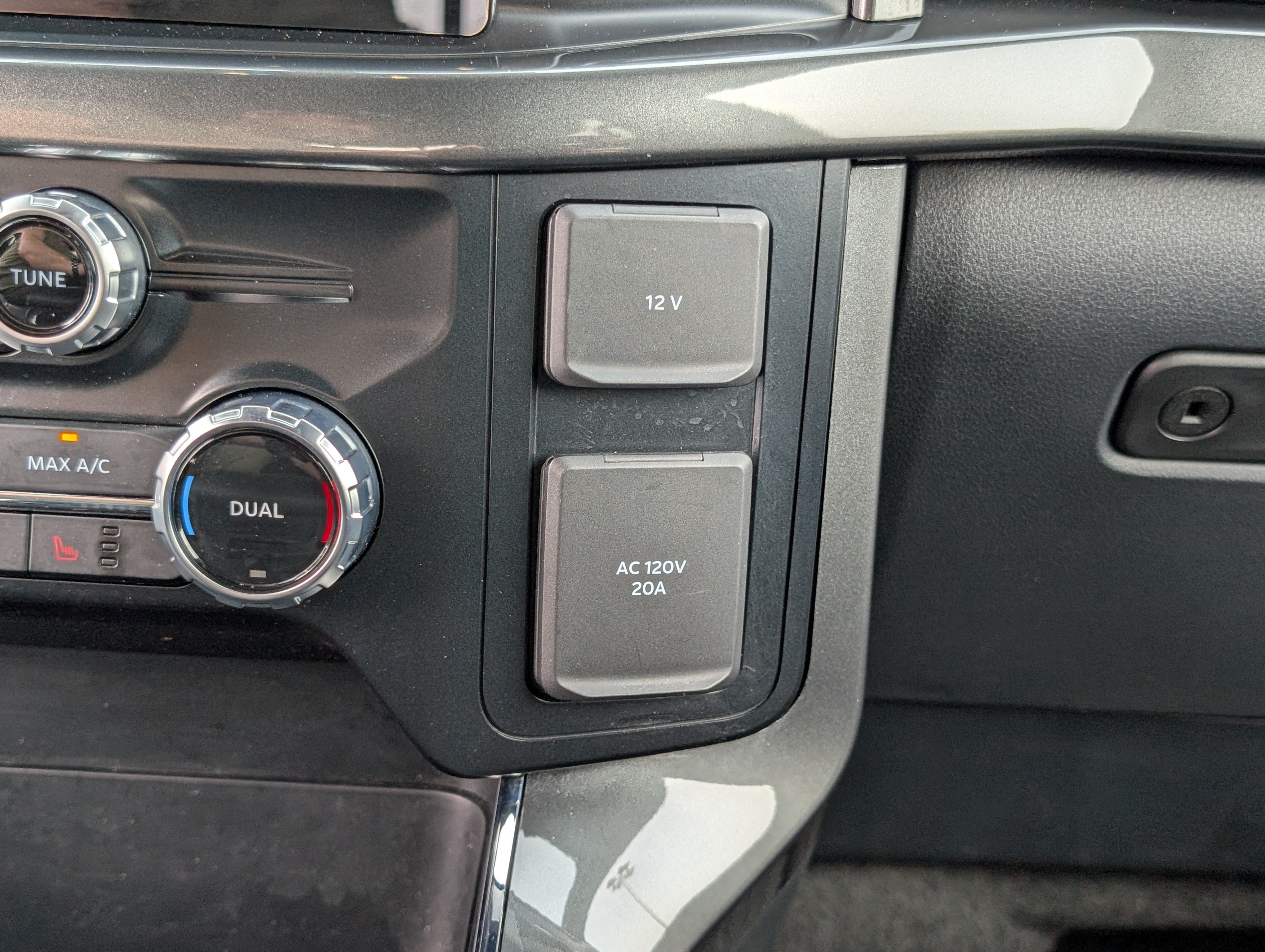 Certified 2023 Ford F150 4x4 SuperCrew Hybrid image 33