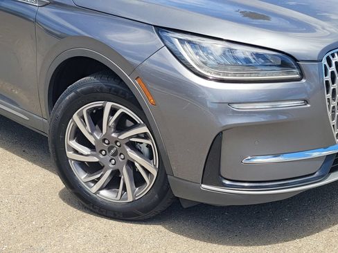 Certified 2023 Lincoln Corsair FWD w/ Equipment Group 101A image 9