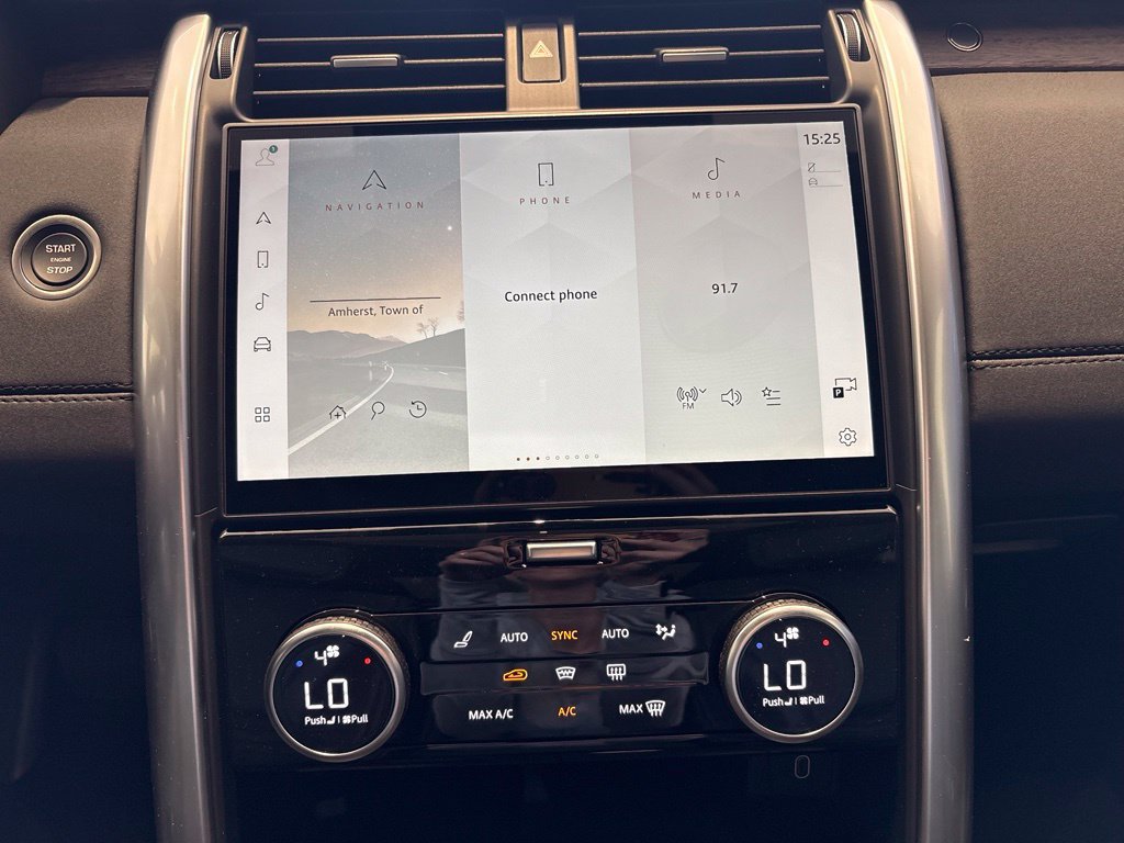 New 2026 Land Rover Discovery S AWD/4WD image 31