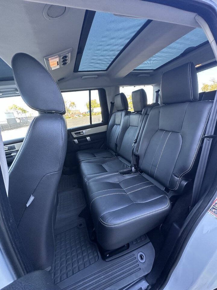 Used 2011 Land Rover LR4 HSE AWD/4WD image 10