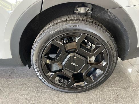 Used 2024 Kia Sorento SX Prestige w/ Sage Leather Package AWD/4WD image 22