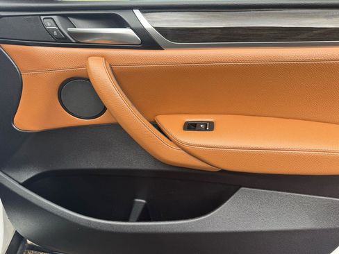 Used 2017 BMW X3 xDrive28i w/ Premium Package image 23