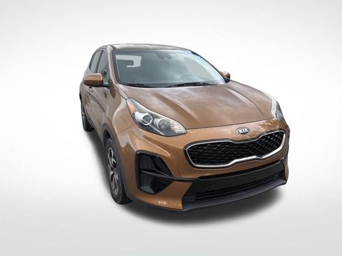 Used 2020 Kia Sportage LX FWD image 2