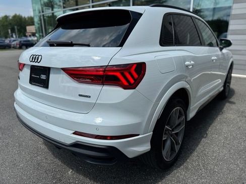 Certified 2025 Audi Q3 2.0T Premium w/ Convenience Package AWD/4WD image 5
