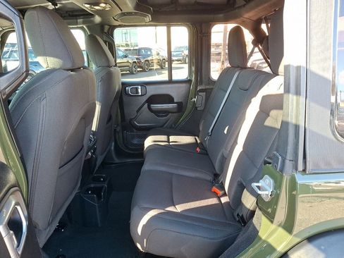Used 2023 Jeep Wrangler Willys image 19