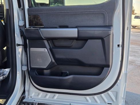 New 2026 Ford F250 Lariat w/ Tremor Off-Road Package image 9