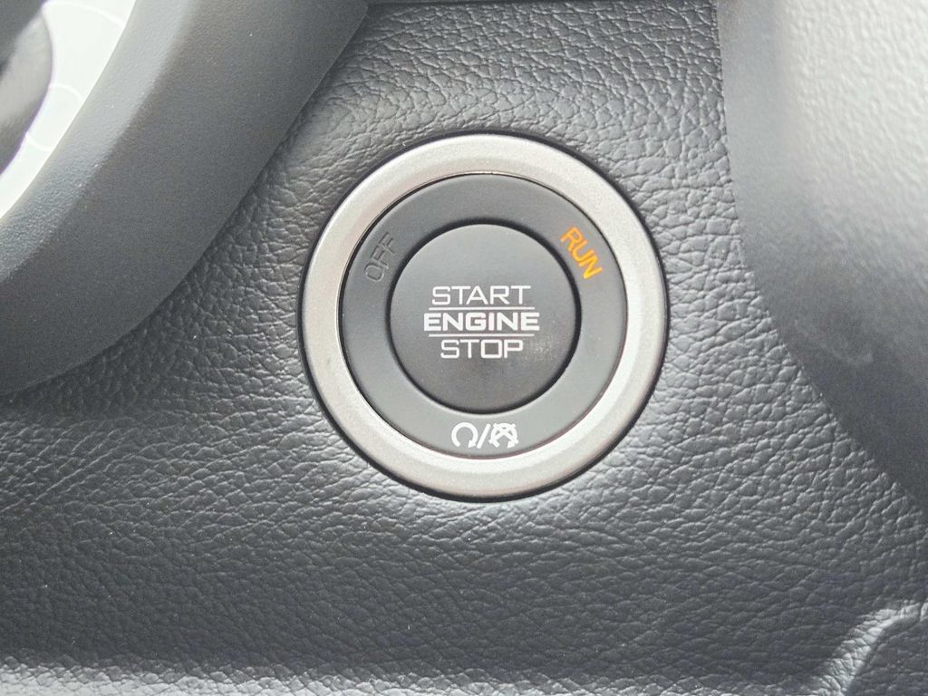 New 2026 RAM 2500 Big Horn AWD/4WD image 30