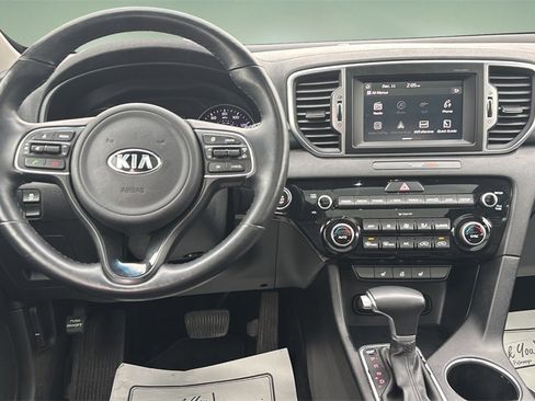 Used 2018 Kia Sportage EX w/ EX Premium Package image 13