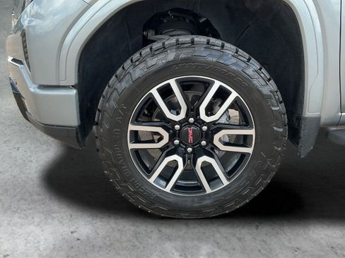 Used 2023 GMC Sierra 1500 AT4 w/ AT4 Premium Package AWD/4WD image 25