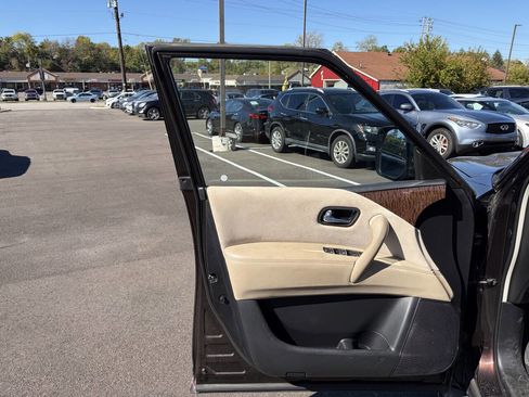 Used 2018 Nissan Armada SV w/ Driver Package image 13