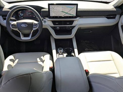 New 2026 Ford Explorer Active w/ Active Comfort Package RWD image 13