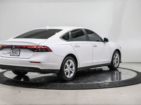 Used 2023 Honda Accord LX image 4