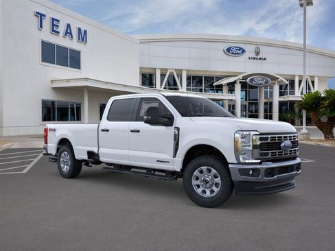 New 2025 Ford F350 XLT image 7