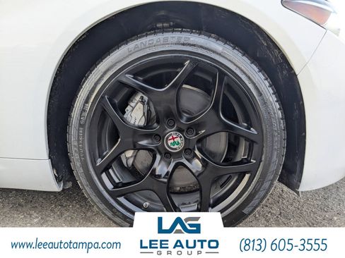 Used 2021 Alfa Romeo Giulia Ti w/ Active Assist 2 Package TI image 10