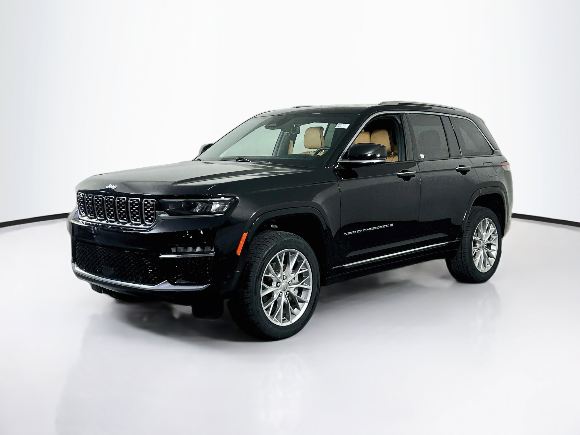 Used 2023 Jeep Grand Cherokee Summit w/ Adv Protech Group IV AWD/4WD image 1