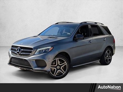 Used 2019 Mercedes-Benz GLE 400 4MATIC w/ Premium 2 Package image 1
