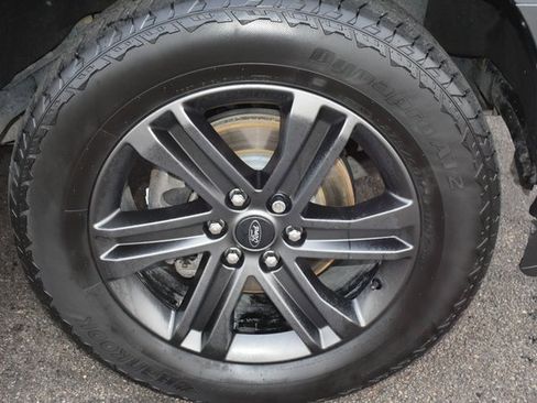 Used 2023 Ford F150 Lariat w/ Equipment Group 502A High image 58