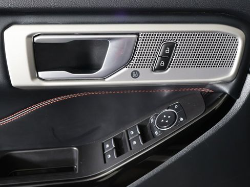 Used 2023 Ford Explorer ST-Line w/ Class IV Trailer Tow Package image 40