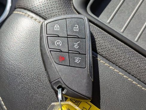 Used 2024 GMC Yukon SLT image 26