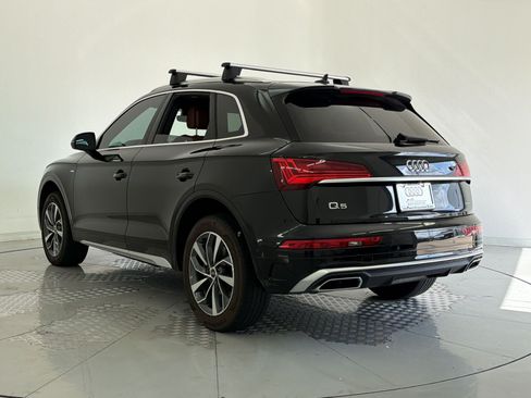 Used 2023 Audi Q5 2.0T Prestige w/ Prestige Package AWD/4WD image 3