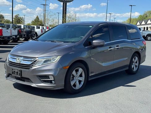 Used 2019 Honda Odyssey EX image 3