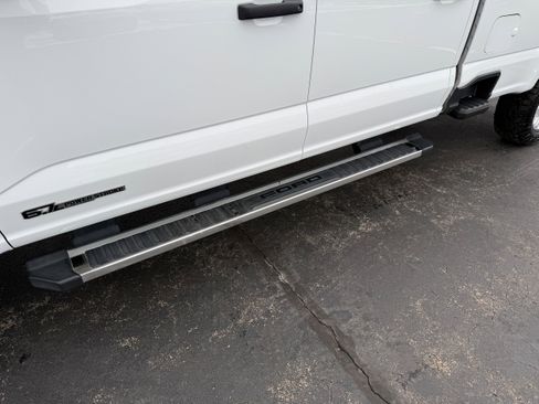 Certified 2025 Ford F250 XLT image 33