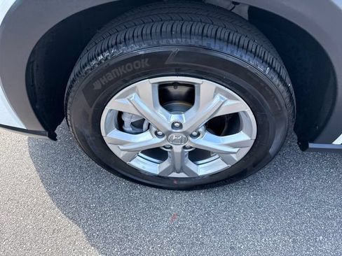 Certified 2025 Honda HR-V LX image 38