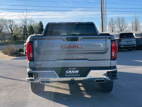 Used 2023 GMC Sierra 1500 SLT w/ SLT Premium Package AWD/4WD image 6