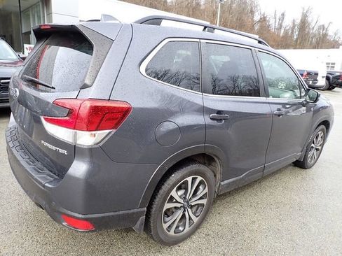 Used 2021 Subaru Forester Limited w/ Popular Package #3 image 3