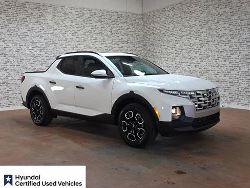 Used 2023 Hyundai Santa Cruz SEL w/ Activity Package AWD/4WD image 1