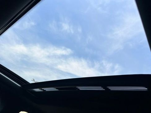 Used 2021 Mercedes-Benz GLE 350 image 41