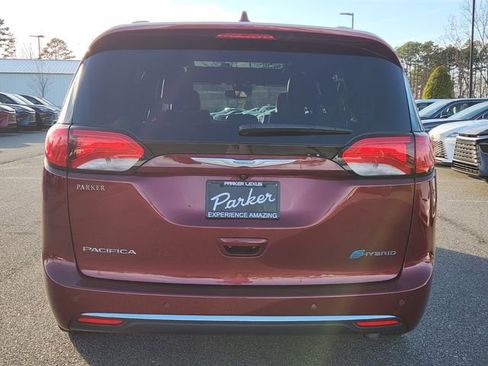 Used 2020 Chrysler Pacifica Limited w/ Advanced Safetytec Group image 7