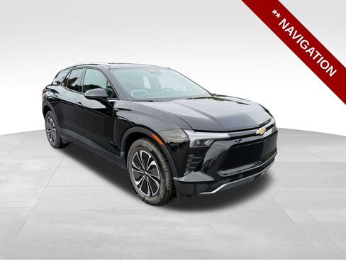 Used 2024 Chevrolet Blazer EV LT AWD/4WD image 10