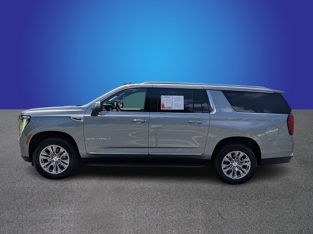 Used 2025 GMC Yukon XL Denali AWD/4WD image 2