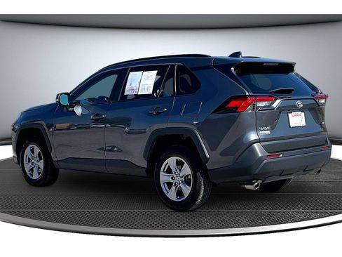 Used 2025 Toyota RAV4 XLE FWD image 19