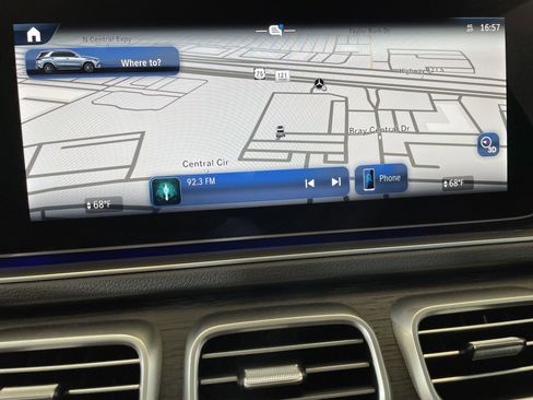 Certified 2025 Mercedes-Benz GLE 450e 4MATIC image 29