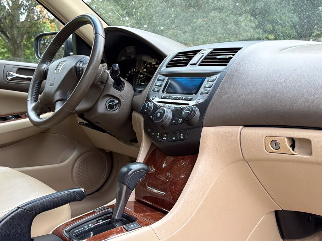 Used 2007 Honda Accord EX-L image 28