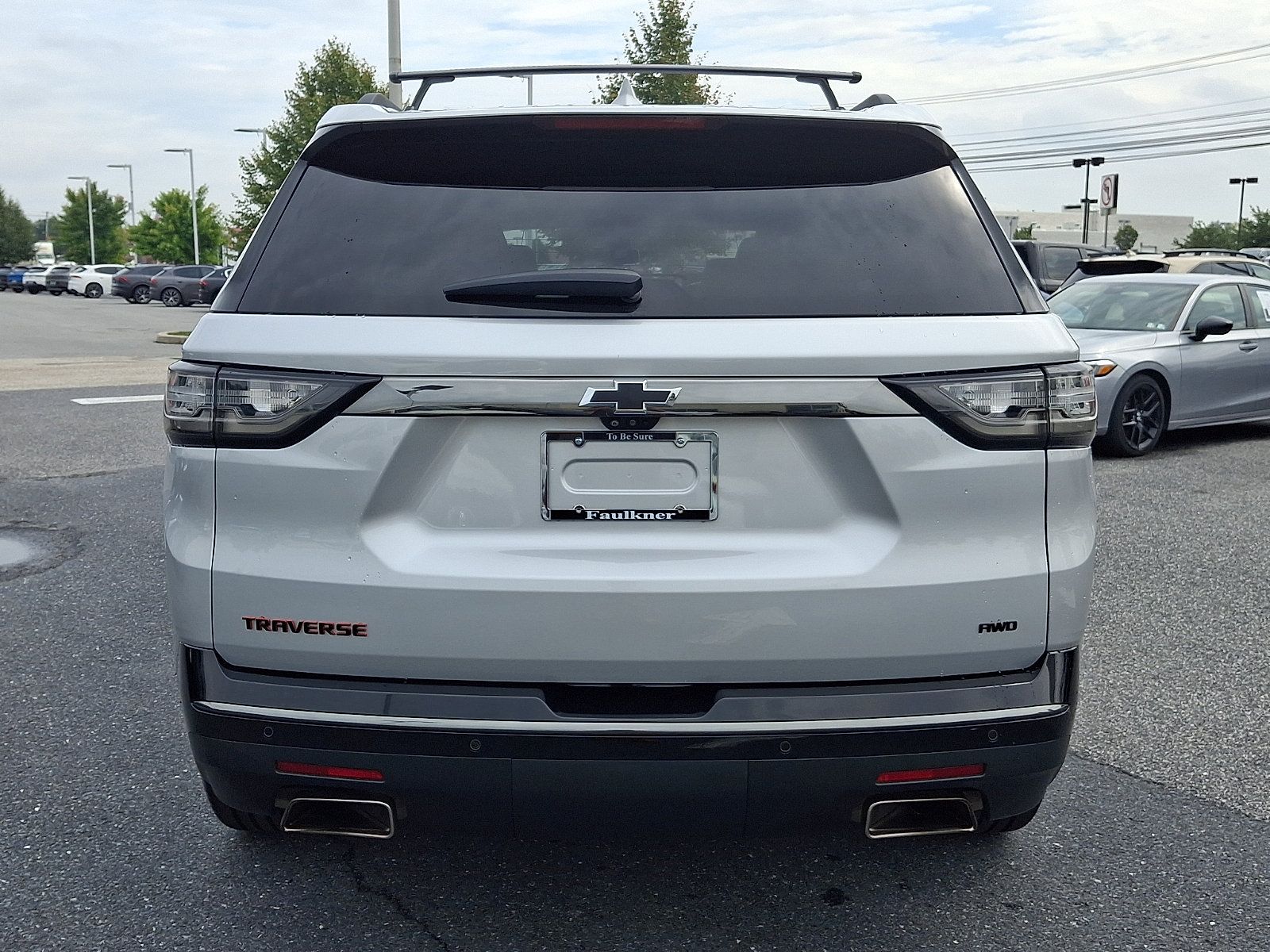 Used 2020 Chevrolet Traverse Premier w/ Redline Edition AWD/4WD image 5