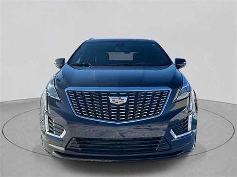 Used 2024 Cadillac XT5 Luxury image 2