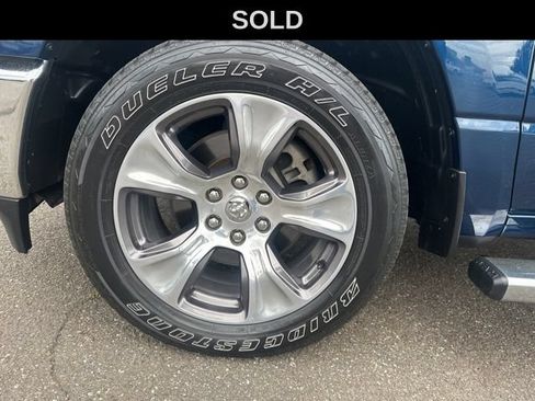 Used 2023 RAM 1500 Laramie AWD/4WD image 19