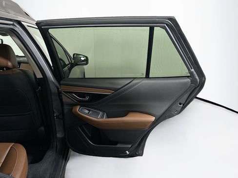 Used 2020 Subaru Outback Touring image 33