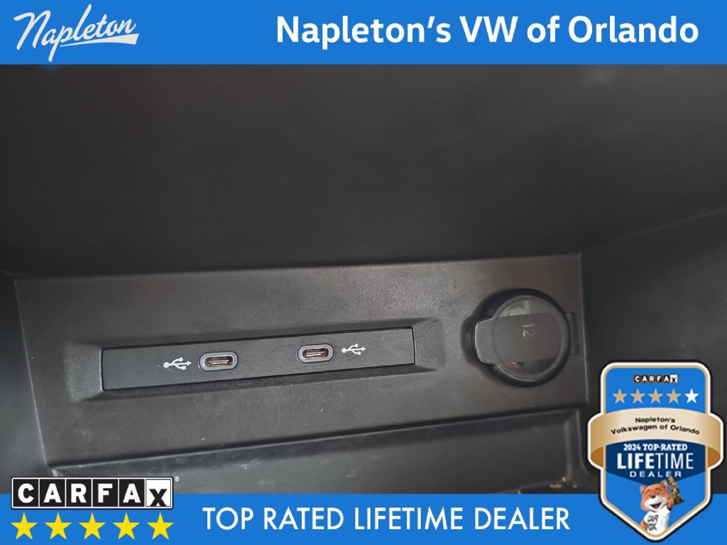 Used 2023 Volkswagen Taos SE FWD image 21
