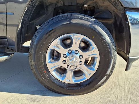 Used 2024 RAM 2500 Big Horn image 9