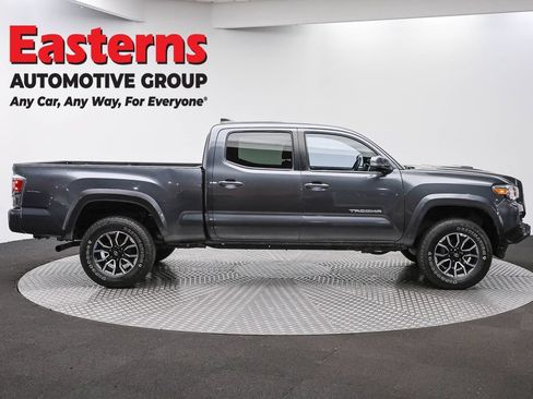 Used 2023 Toyota Tacoma TRD Sport w/ Advanced Technology Package RWD image 4