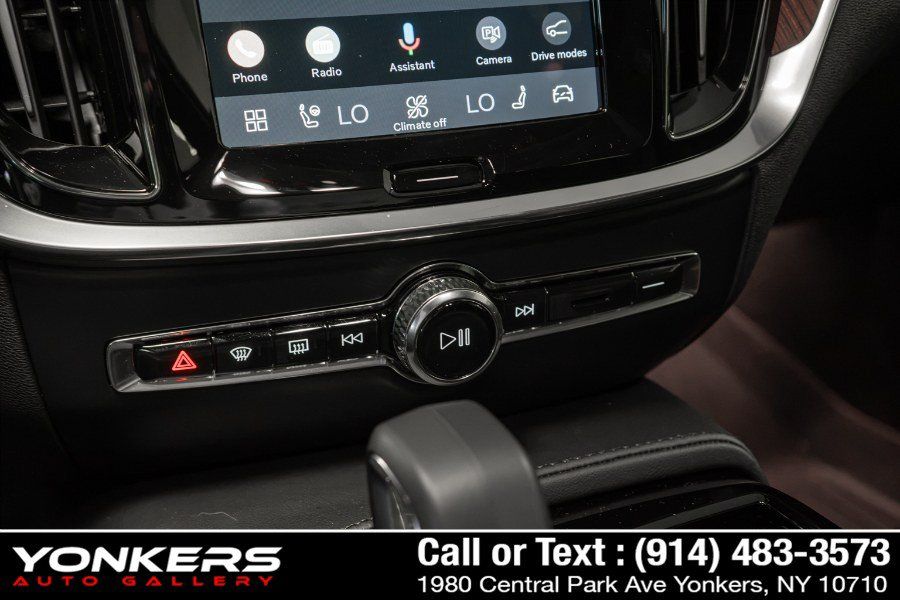 Used 2025 Volvo S60 T8 Plus AWD/4WD image 18