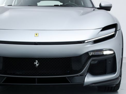 Used 2024 Ferrari Purosangue AWD/4WD image 14