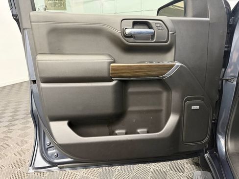 Used 2022 Chevrolet Silverado 1500 RST w/ Convenience Package II AWD/4WD image 18